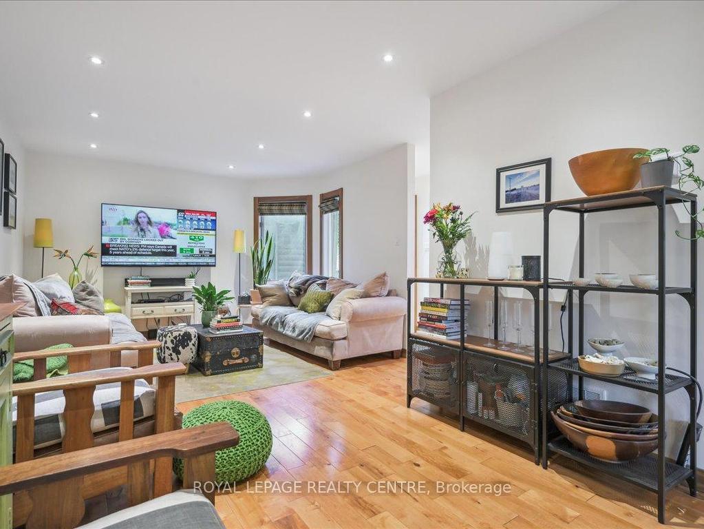 









3600


Colonial

Drive, 95,
Mississauga,




ON
L5L 5P5

