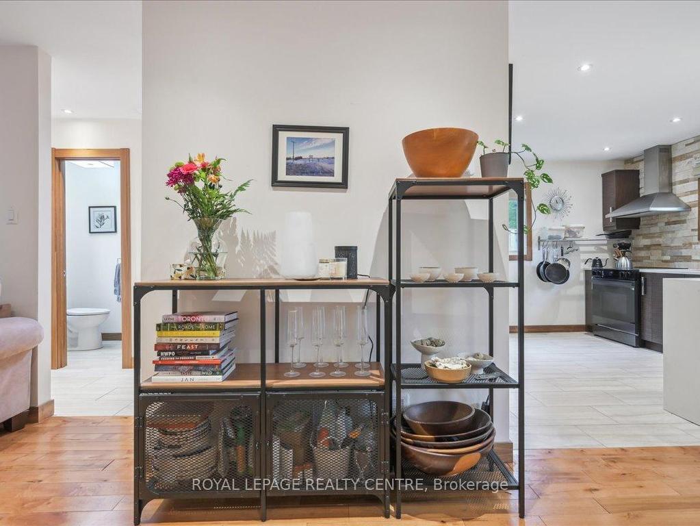 









3600


Colonial

Drive, 95,
Mississauga,




ON
L5L 5P5

