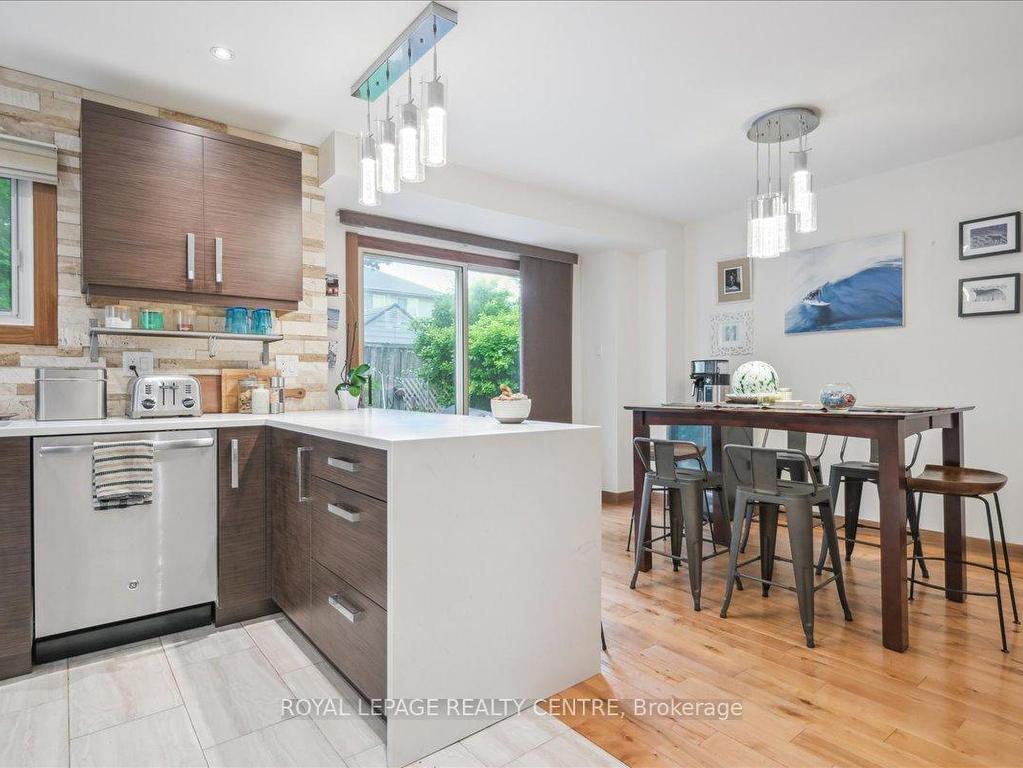 









3600


Colonial

Drive, 95,
Mississauga,




ON
L5L 5P5

