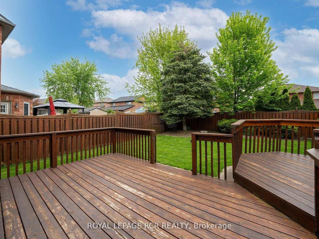 









48


Cross Country

Boulevard,
Caledon,




ON
L7E 2N6


