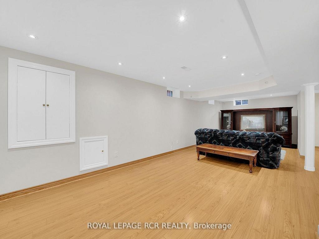 









48


Cross Country

Boulevard,
Caledon,




ON
L7E 2N6

