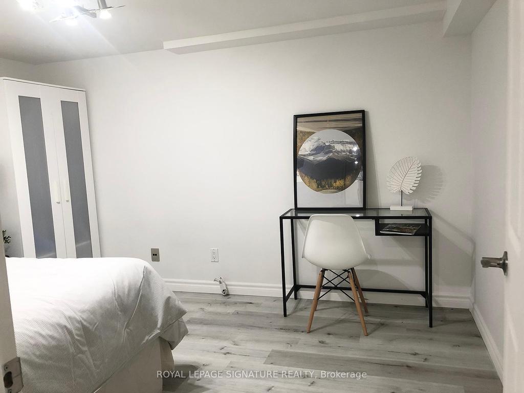 









38


Wishing Well

Drive, C,
Toronto,




ON
M1T 1J1

