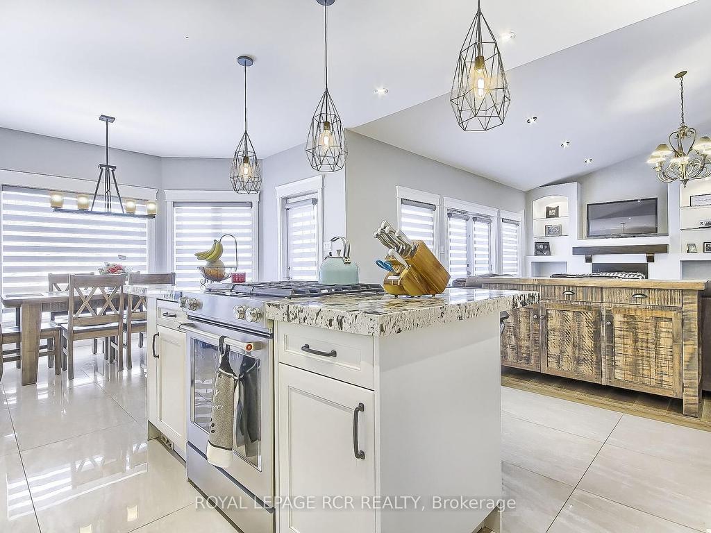 









1288


Shore Acres

Drive,
Innisfil,




ON
L0L 1R0

