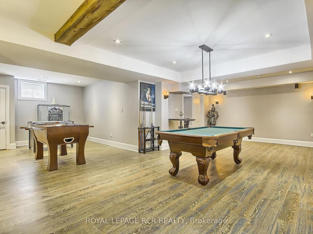 









1288


Shore Acres

Drive,
Innisfil,




ON
L0L 1R0


