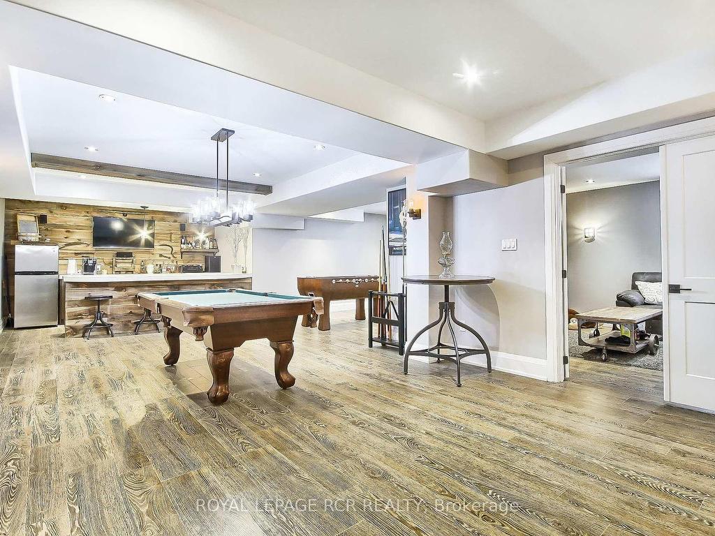 









1288


Shore Acres

Drive,
Innisfil,




ON
L0L 1R0

