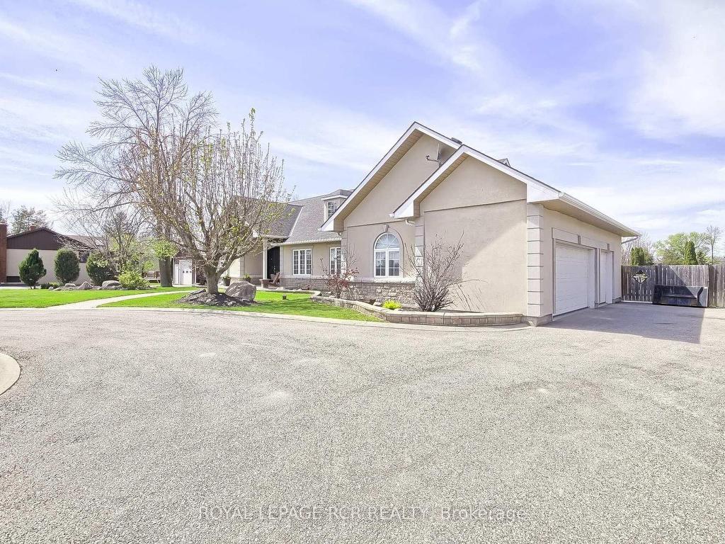 









1288


Shore Acres

Drive,
Innisfil,




ON
L0L 1R0

