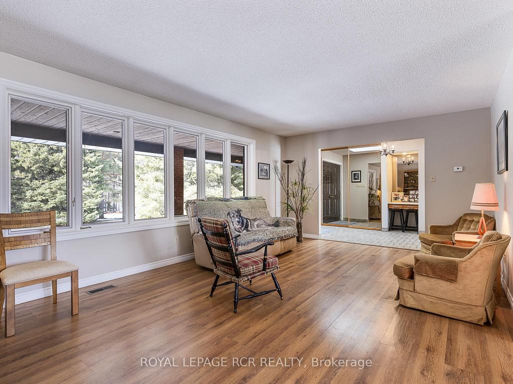 









443


Feasby

Road,
Uxbridge,




ON
L9P 1R1

