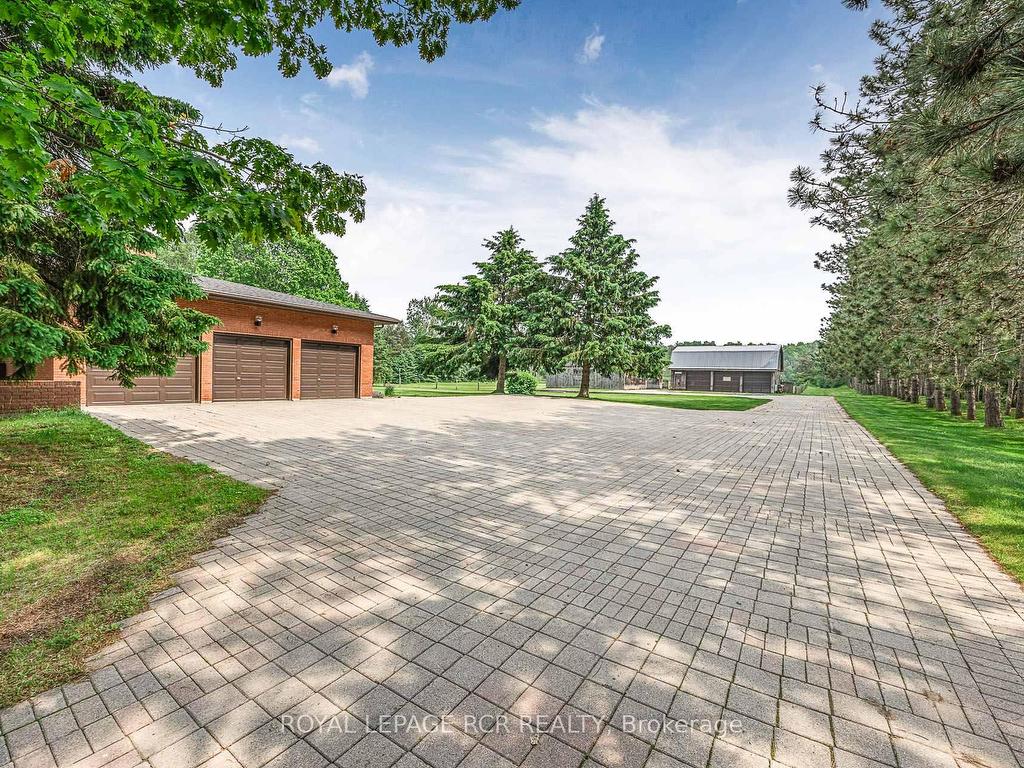 









443


Feasby

Road,
Uxbridge,




ON
L9P 1R1

