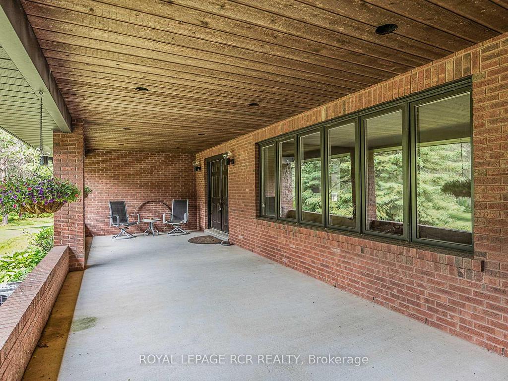 









443


Feasby

Road,
Uxbridge,




ON
L9P 1R1

