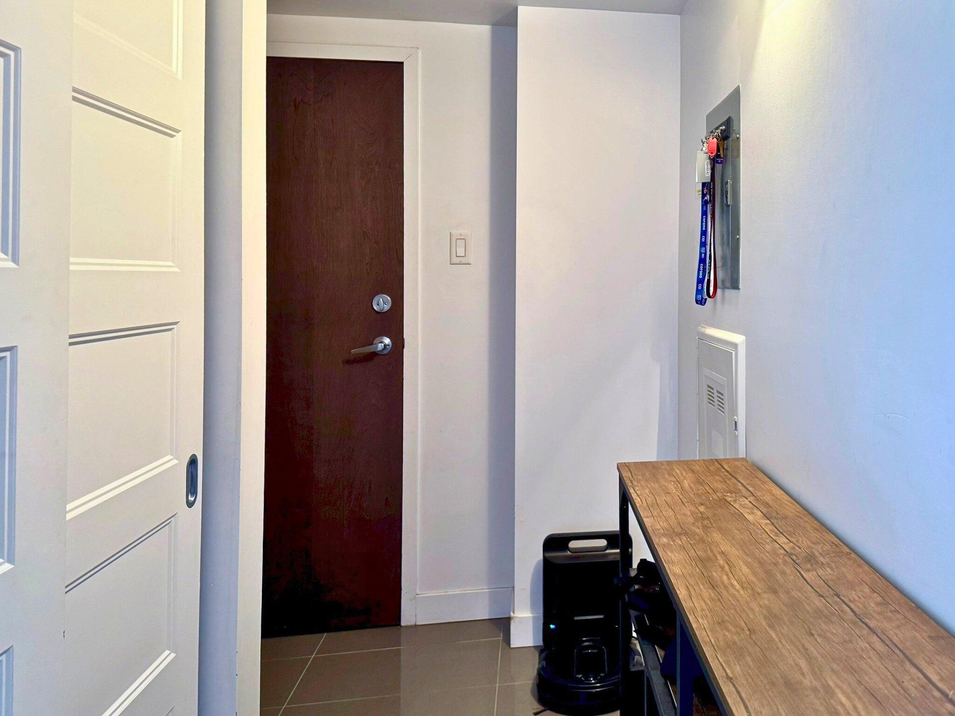 









925


Rue Mainguy

, 604,
Québec (Sainte-Foy/Sillery/Cap-Rouge),




QC
G1V0E4

