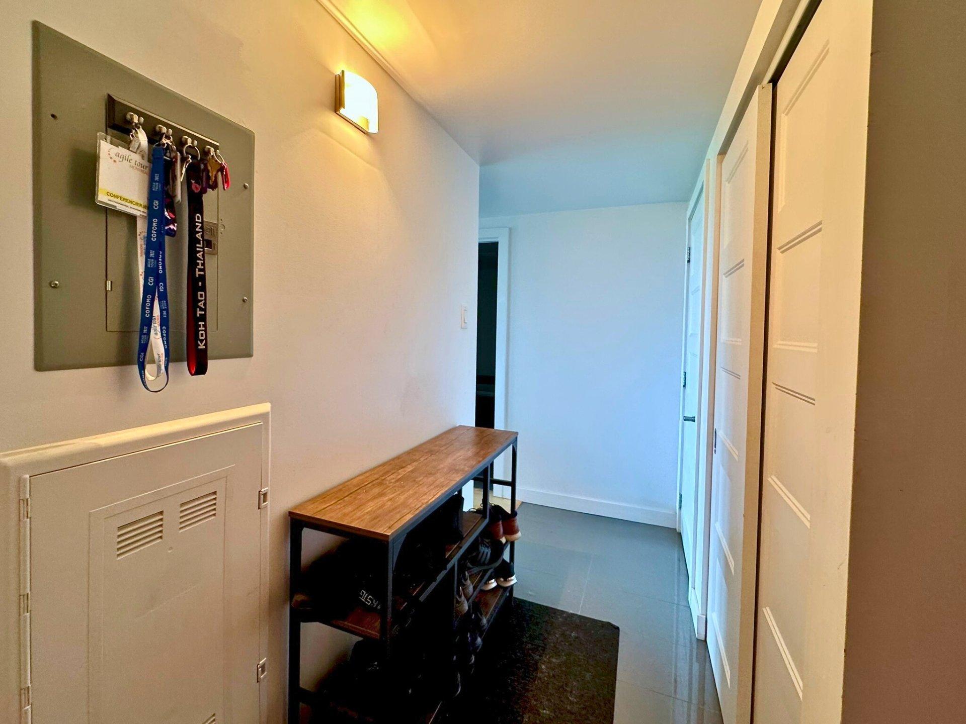 









925


Rue Mainguy

, 604,
Québec (Sainte-Foy/Sillery/Cap-Rouge),




QC
G1V0E4

