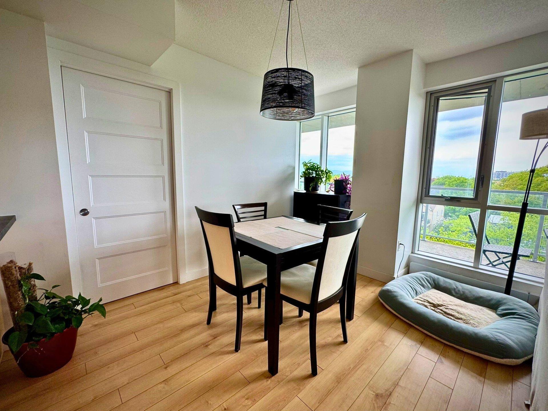 









925


Rue Mainguy

, 604,
Québec (Sainte-Foy/Sillery/Cap-Rouge),




QC
G1V0E4

