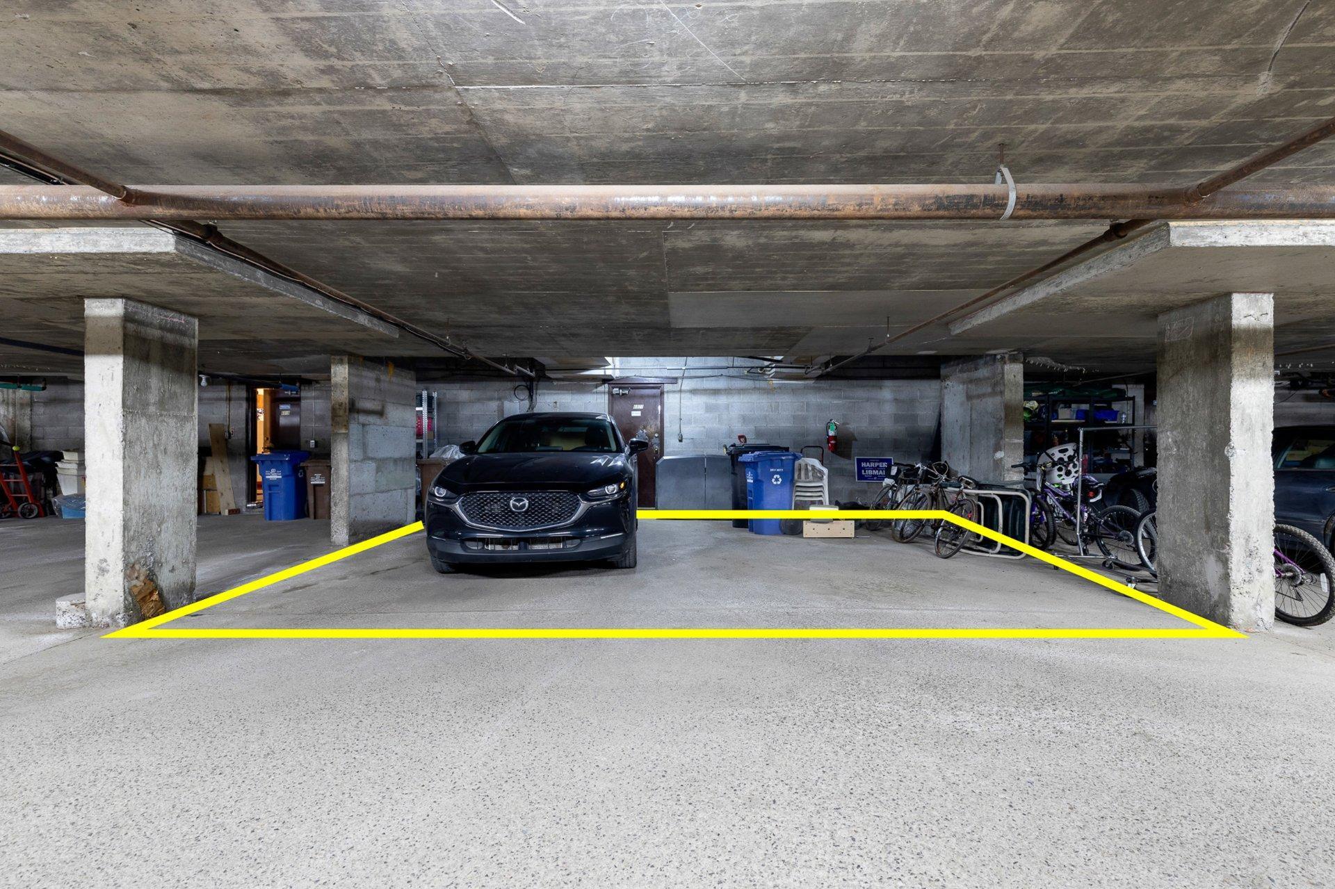 









6021


Av. Freud

,
Côte-Saint-Luc,




QC
H4W3A8

