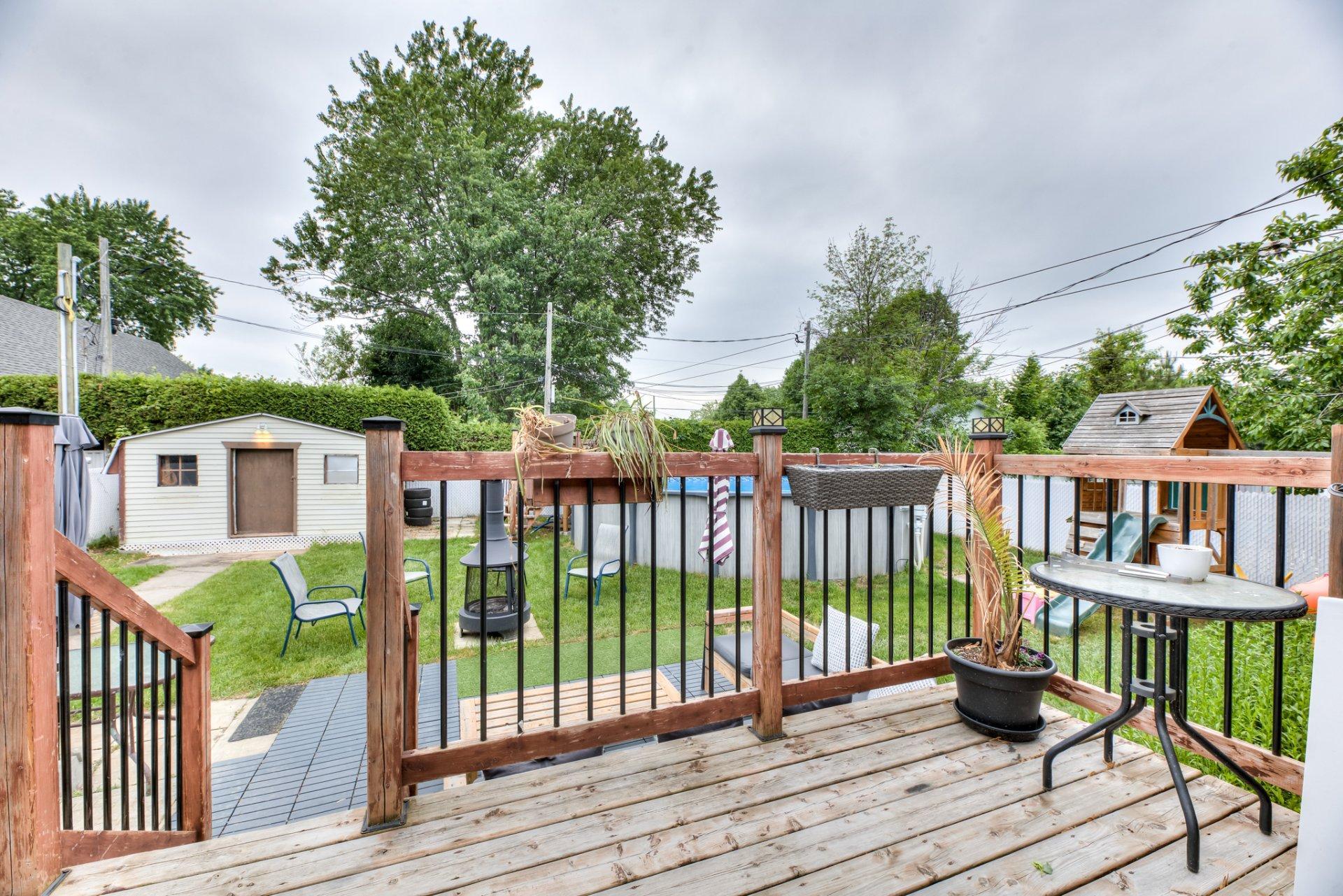 









195


Rue Lemonde

,
Laval (Sainte-Rose),




QC
H7L1T8

