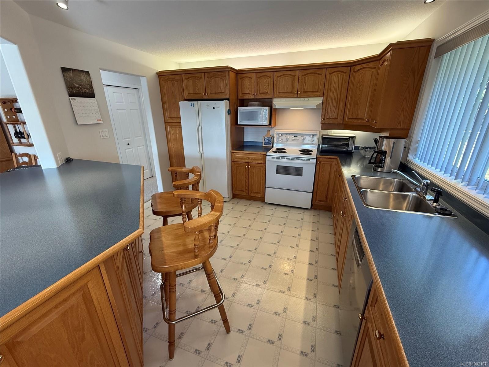 









5427


Colinwood

Dr,
Nanaimo,




BC
V9T 6G2

