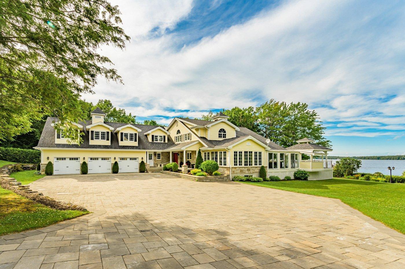 









357


Rg Beau-Lac

,
Stratford,




QC
G0Y1P0

