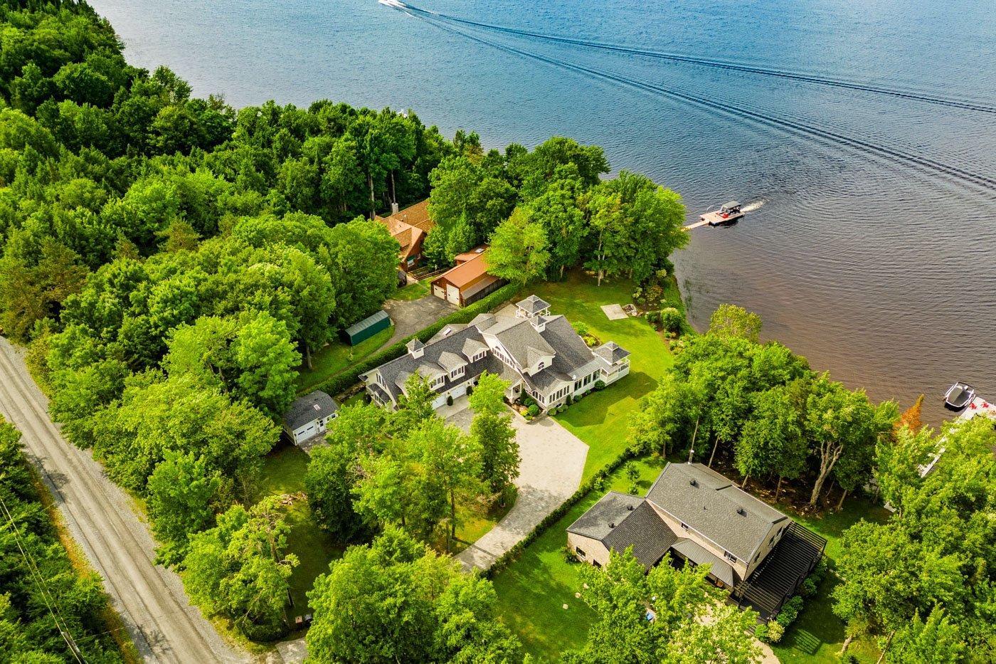 









357


Rg Beau-Lac

,
Stratford,




QC
G0Y1P0

