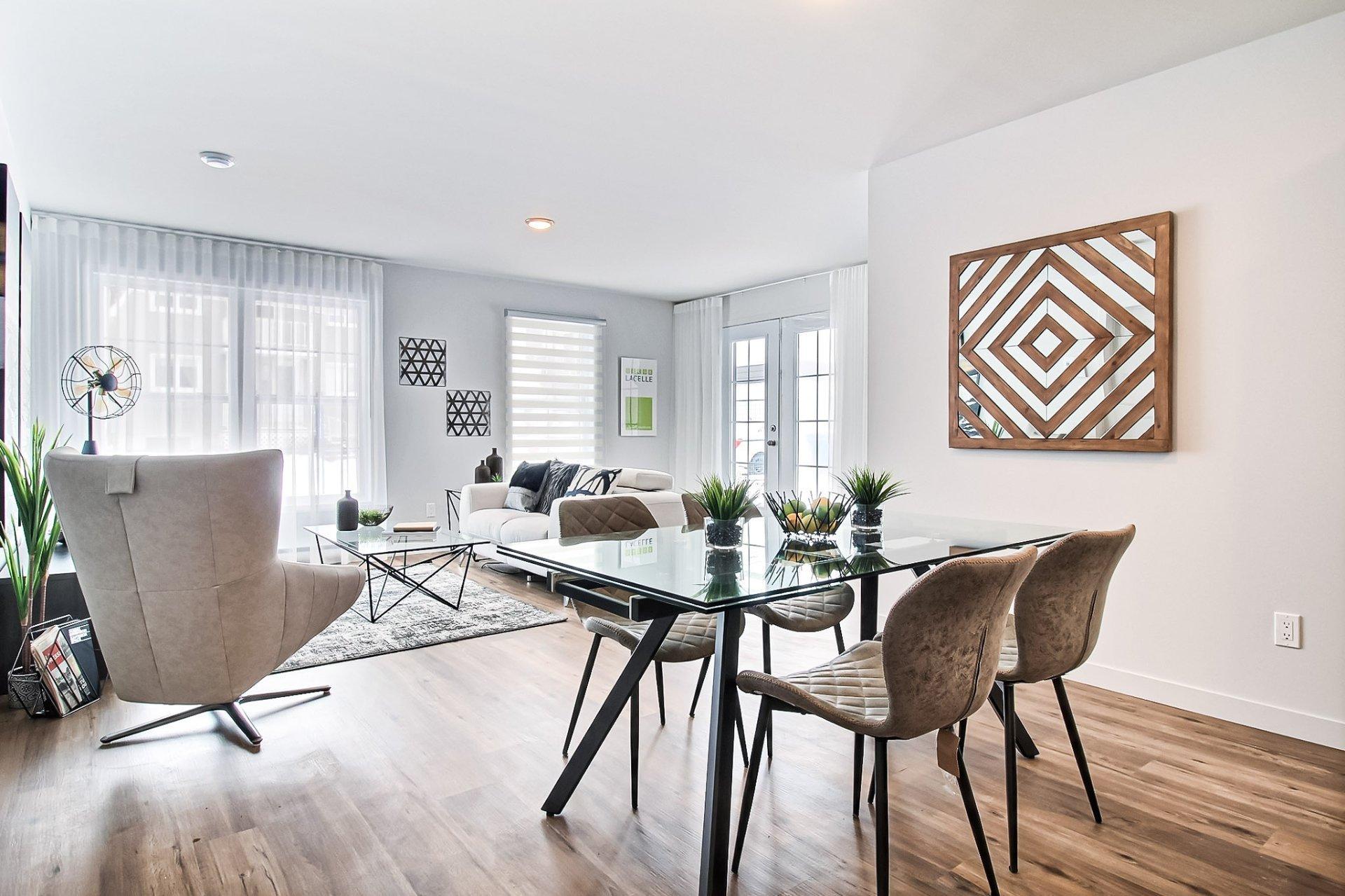 









165


Rue Bouthillier N.

, 202,
Saint-Jean-sur-Richelieu,




QC
J3B5Y8

