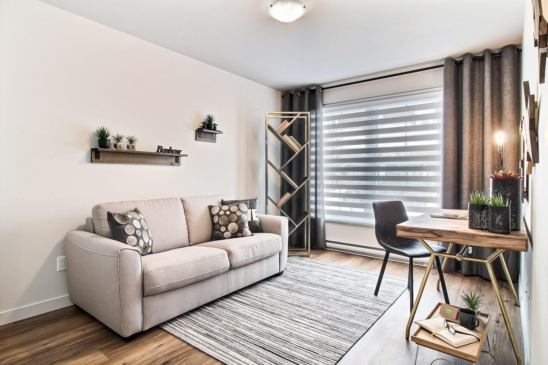 









165


Rue Bouthillier N.

, 202,
Saint-Jean-sur-Richelieu,




QC
J3B5Y8

