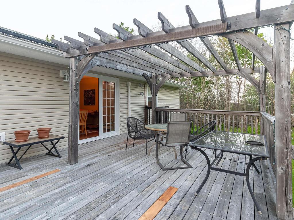 












9 Sylvania Terrace

,
Hammonds Plains,




NS
B3Z 1J2

