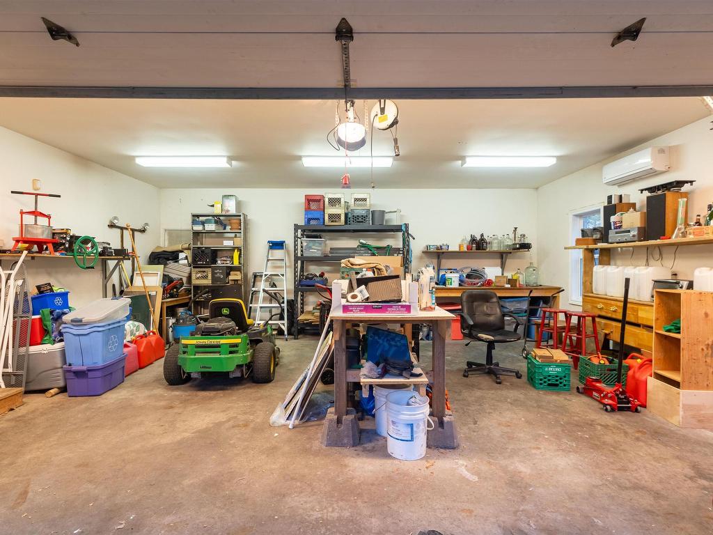 












9 Sylvania Terrace

,
Hammonds Plains,




NS
B3Z 1J2

