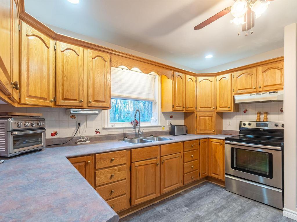 












9 Sylvania Terrace

,
Hammonds Plains,




NS
B3Z 1J2

