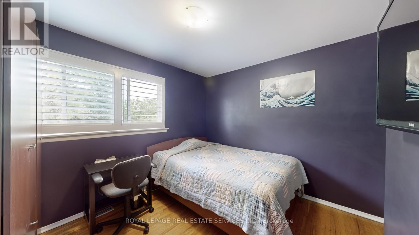 












3639 MONICA DRIVE

,
Mississauga,




Ontario
L4T2E8

