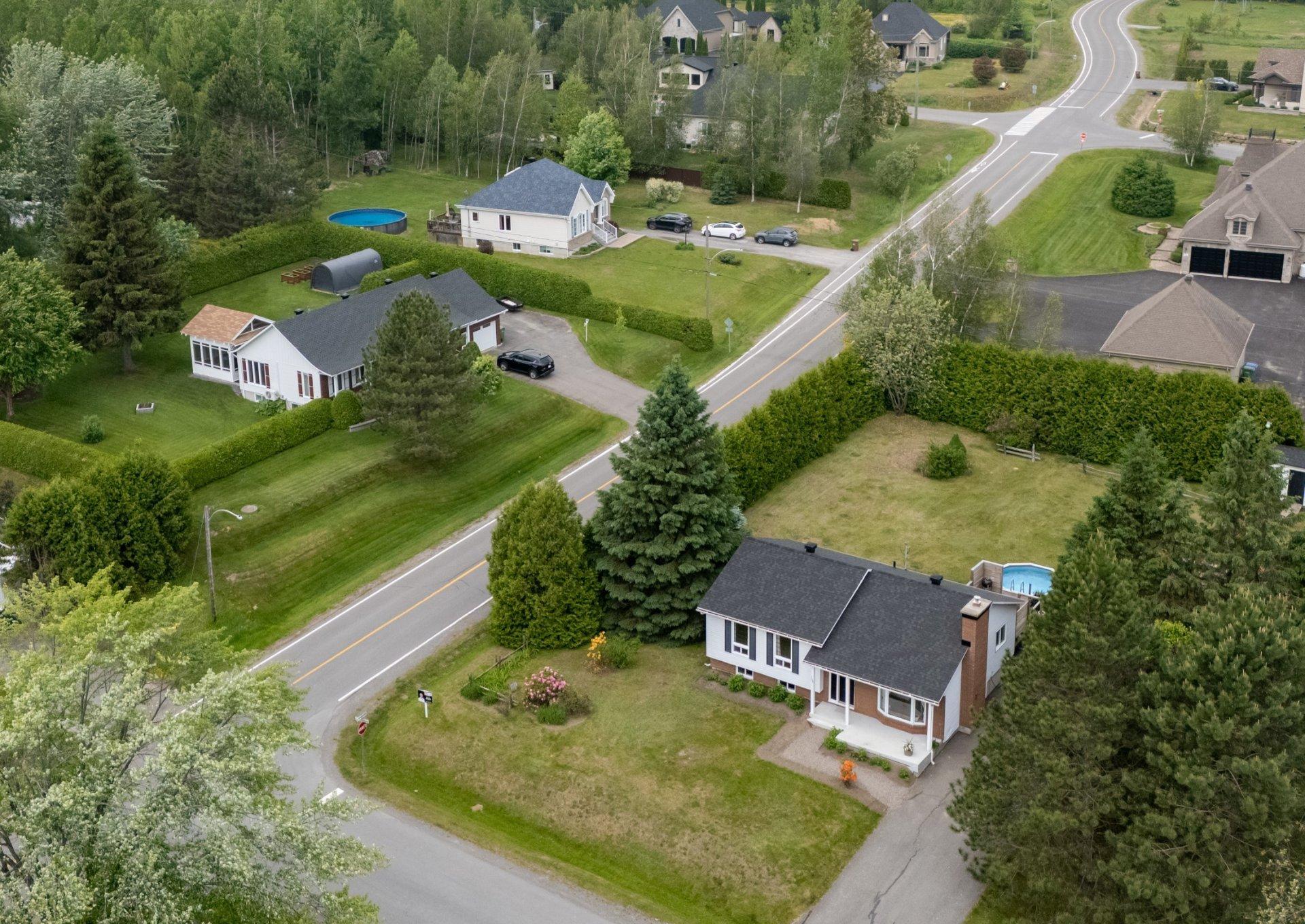 









1304


Rue Themens

,
Prévost,




QC
J0R1T0

