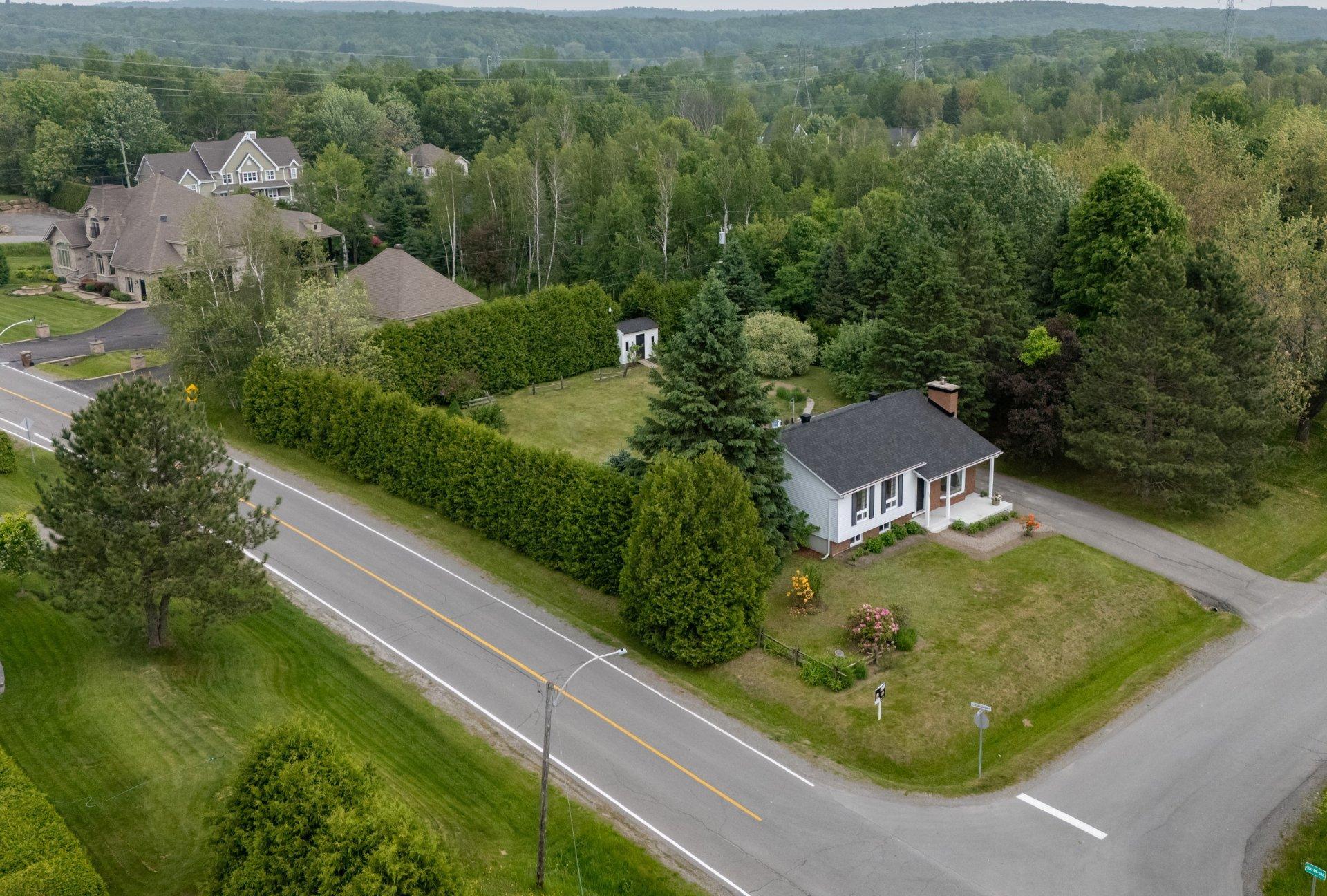 









1304


Rue Themens

,
Prévost,




QC
J0R1T0

