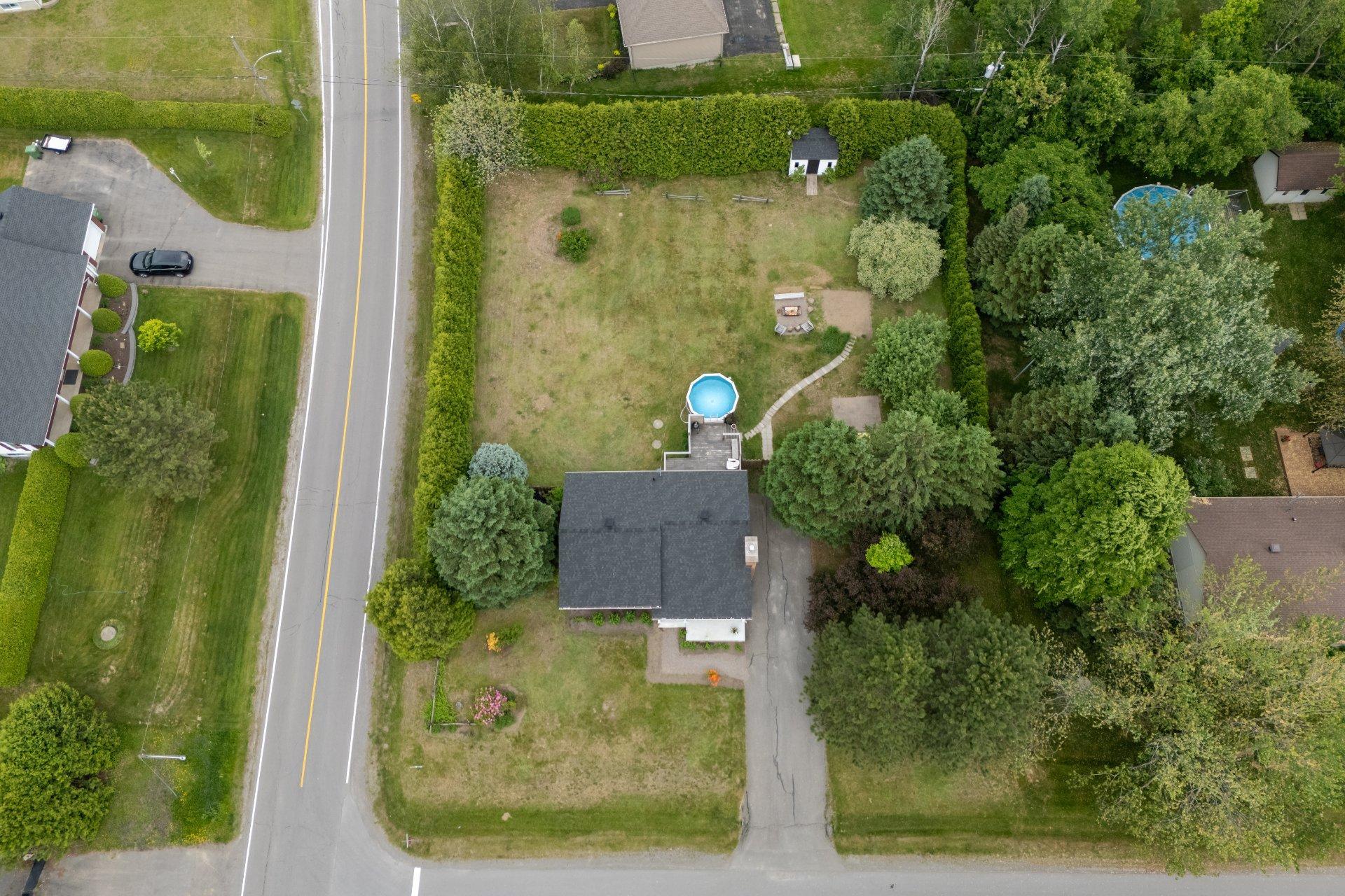 









1304


Rue Themens

,
Prévost,




QC
J0R1T0

