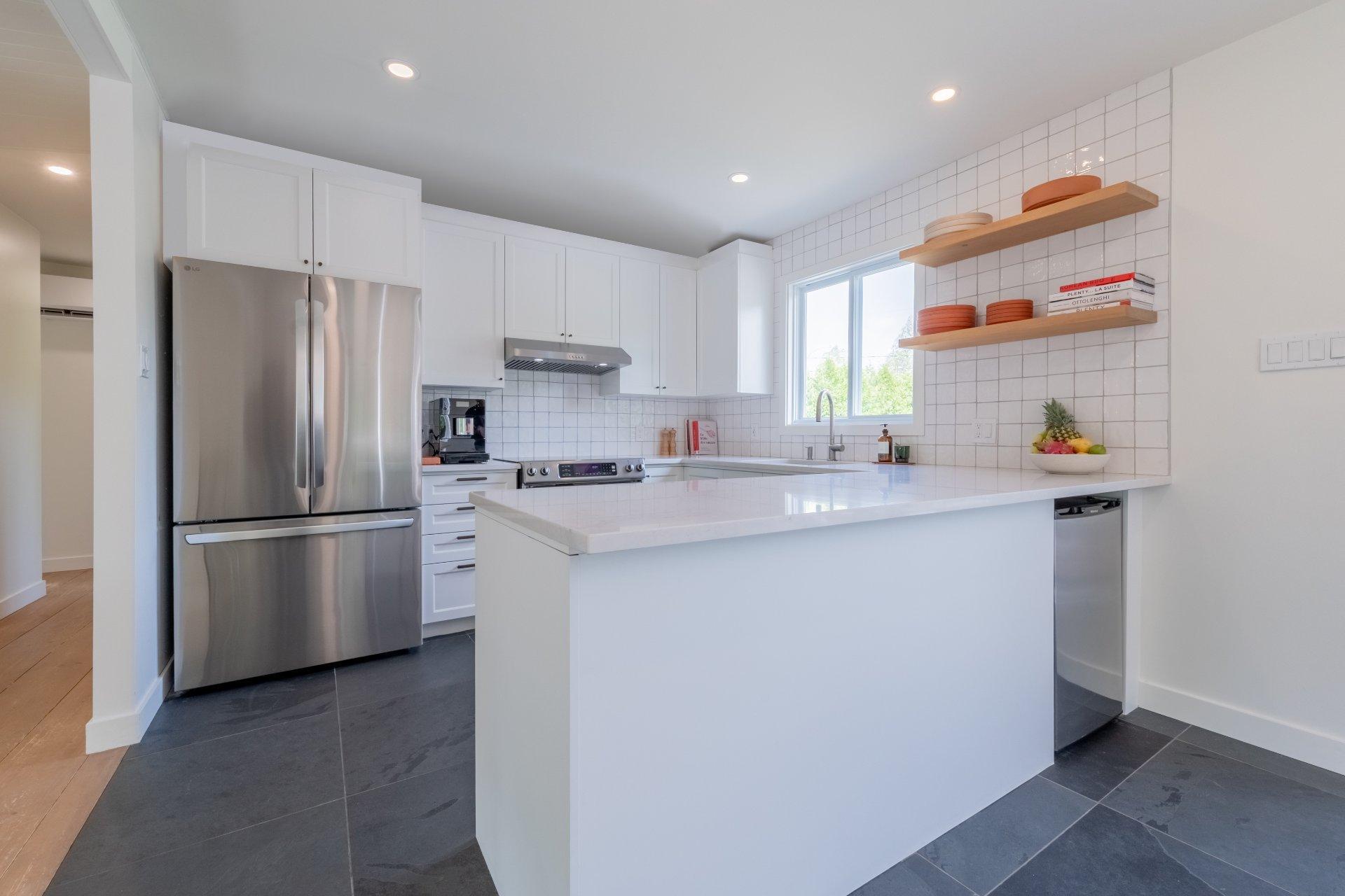 









1304


Rue Themens

,
Prévost,




QC
J0R1T0

