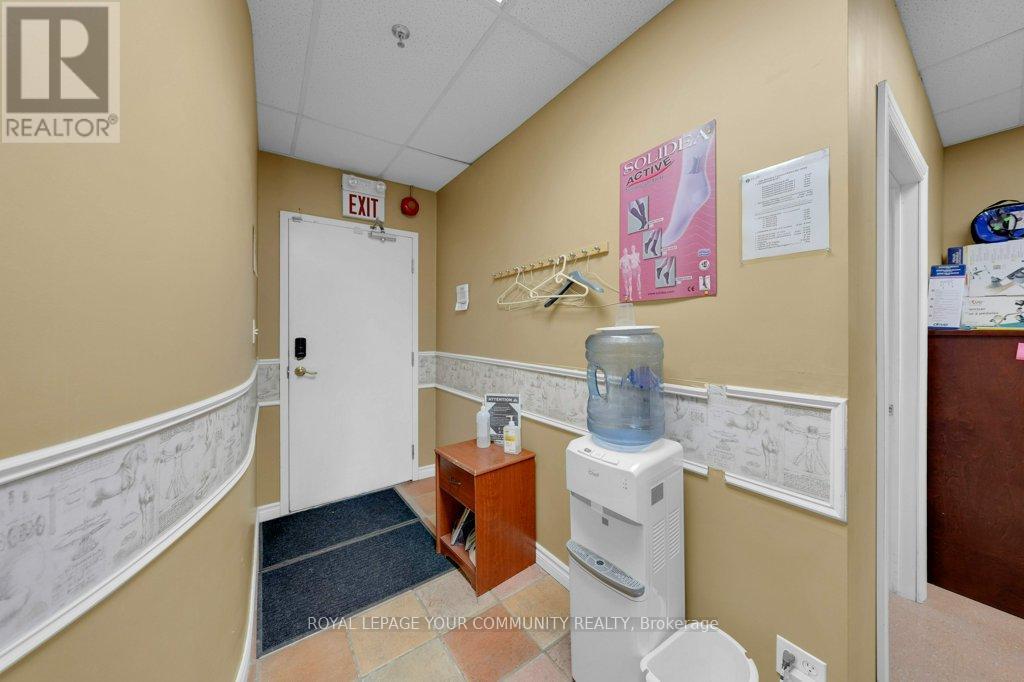 












204 - 9631 YONGE STREET

,
Richmond Hill,




Ontario
L4C1V7

