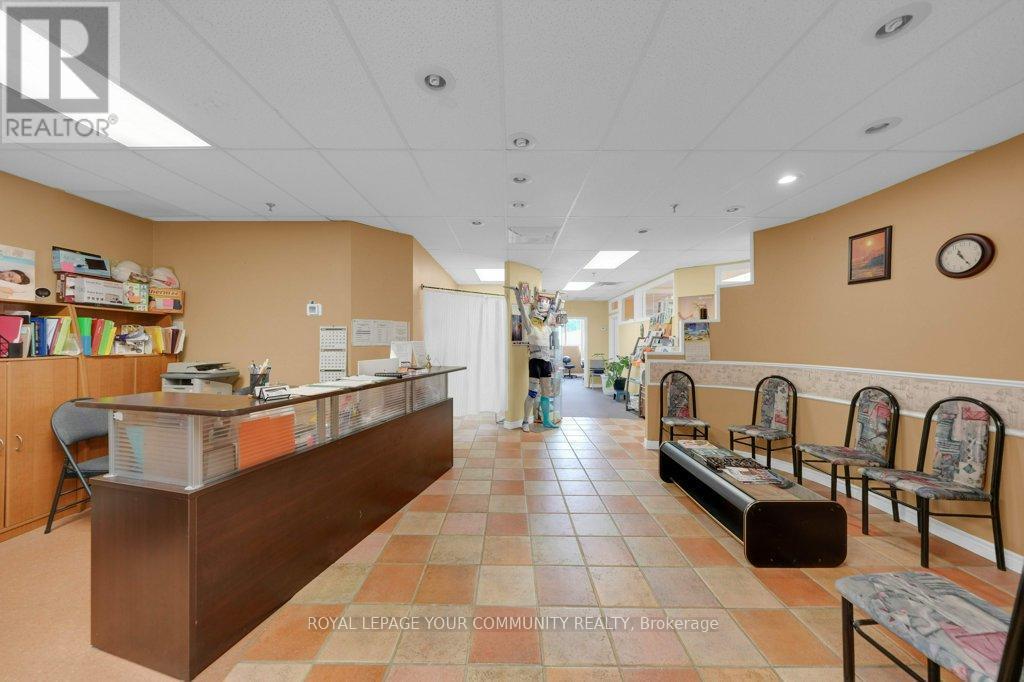 












204 - 9631 YONGE STREET

,
Richmond Hill,




Ontario
L4C1V7

