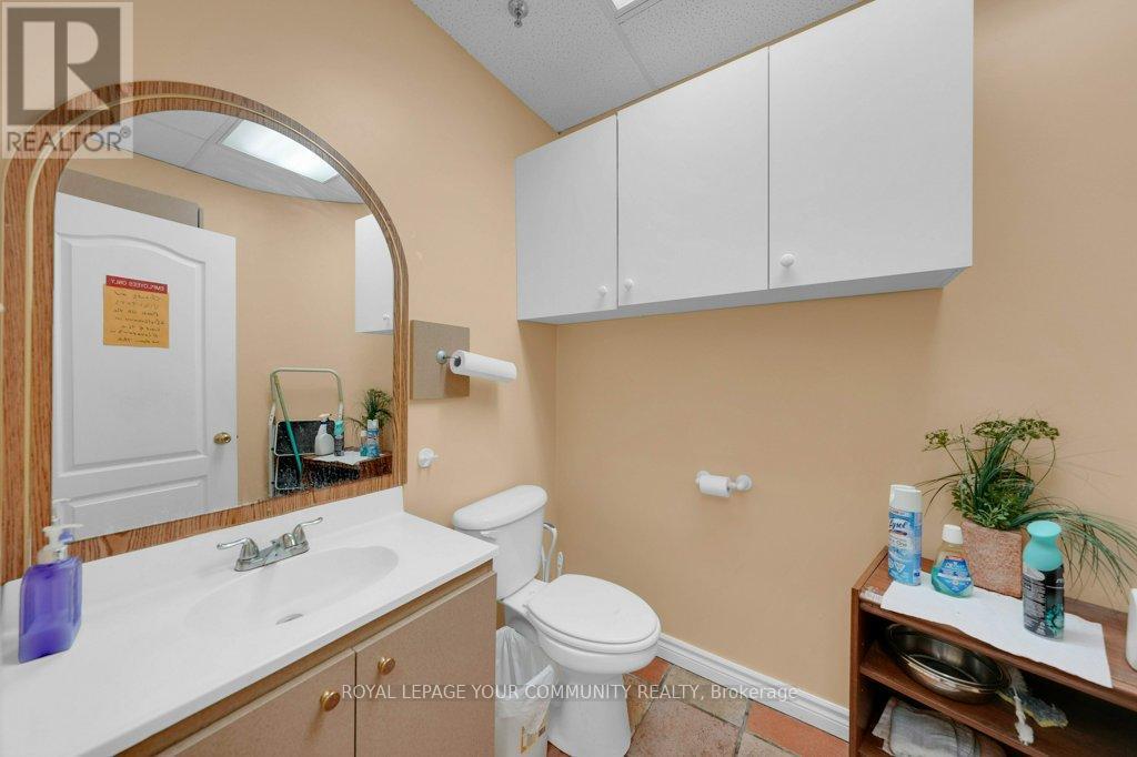 












204 - 9631 YONGE STREET

,
Richmond Hill,




Ontario
L4C1V7

