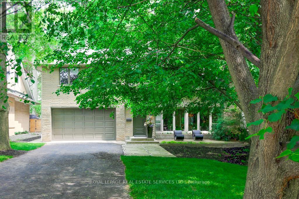 












44 ANGLESEY BOULEVARD

,
Toronto,




Ontario
M9A3B5

