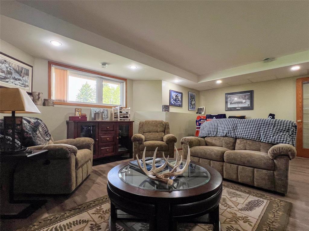 












69071 116W Road

,
Brandon,




Manitoba
R0K1X0

