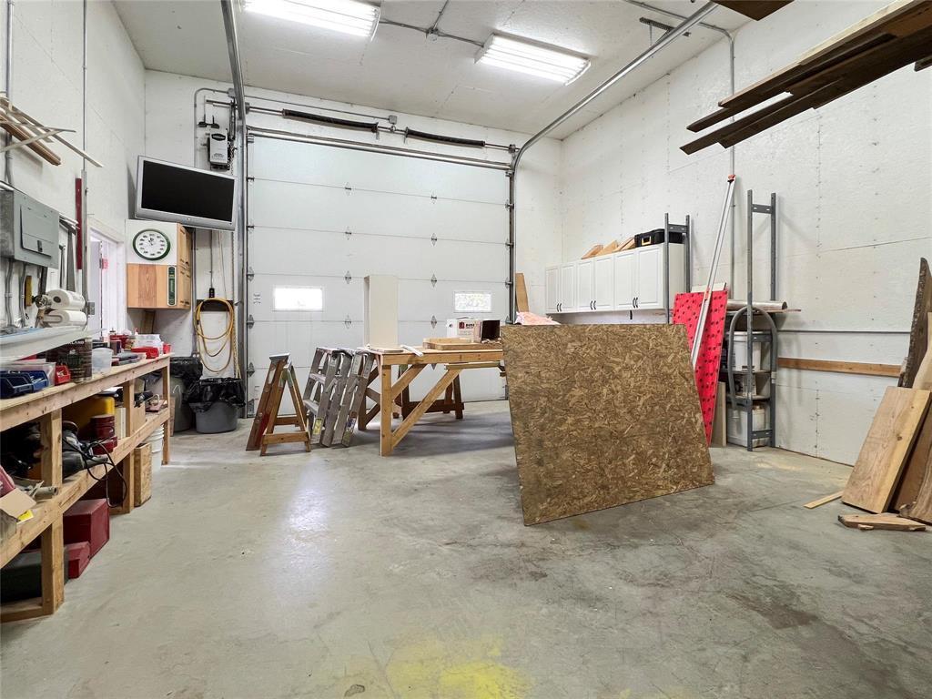 












69071 116W Road

,
Brandon,




Manitoba
R0K1X0

