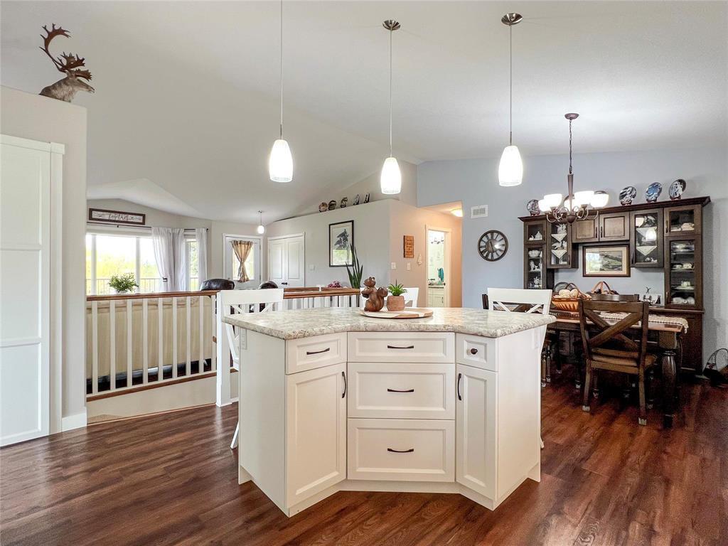 












69071 116W Road

,
Brandon,




Manitoba
R0K1X0

