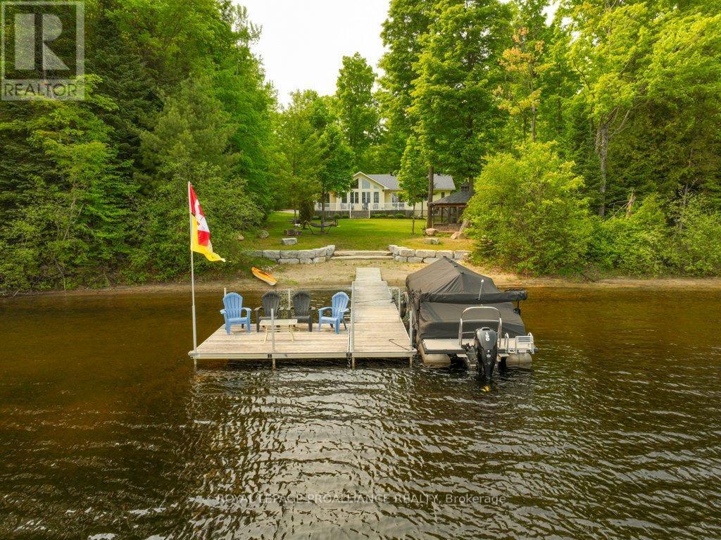 












1134 NORTH SHORE ROAD

,
Frontenac (Frontenac North),




Ontario
K0H2M0

