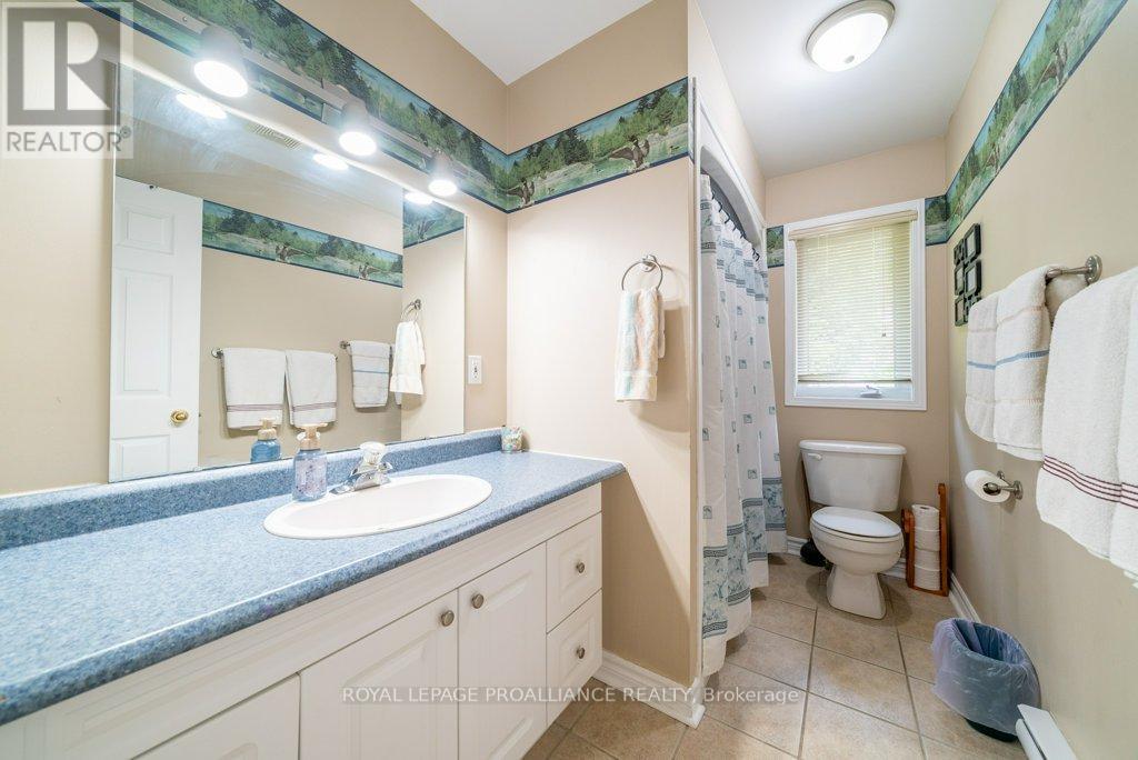 












1134 NORTH SHORE ROAD

,
Frontenac (Frontenac North),




Ontario
K0H2M0

