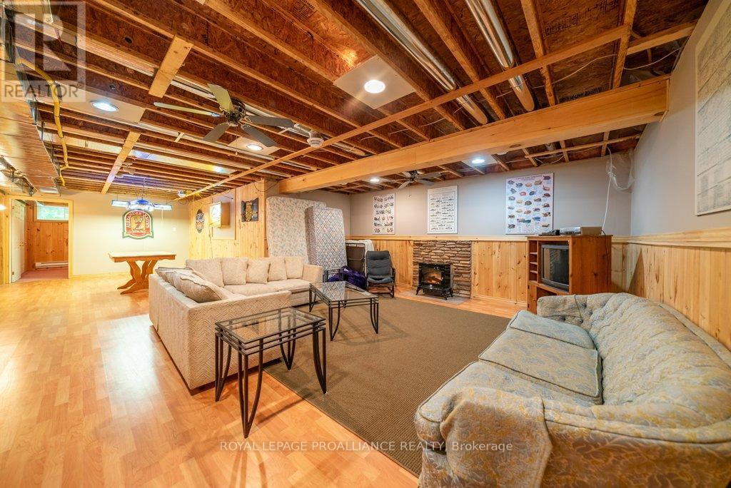 












1134 NORTH SHORE ROAD

,
Frontenac (Frontenac North),




Ontario
K0H2M0

