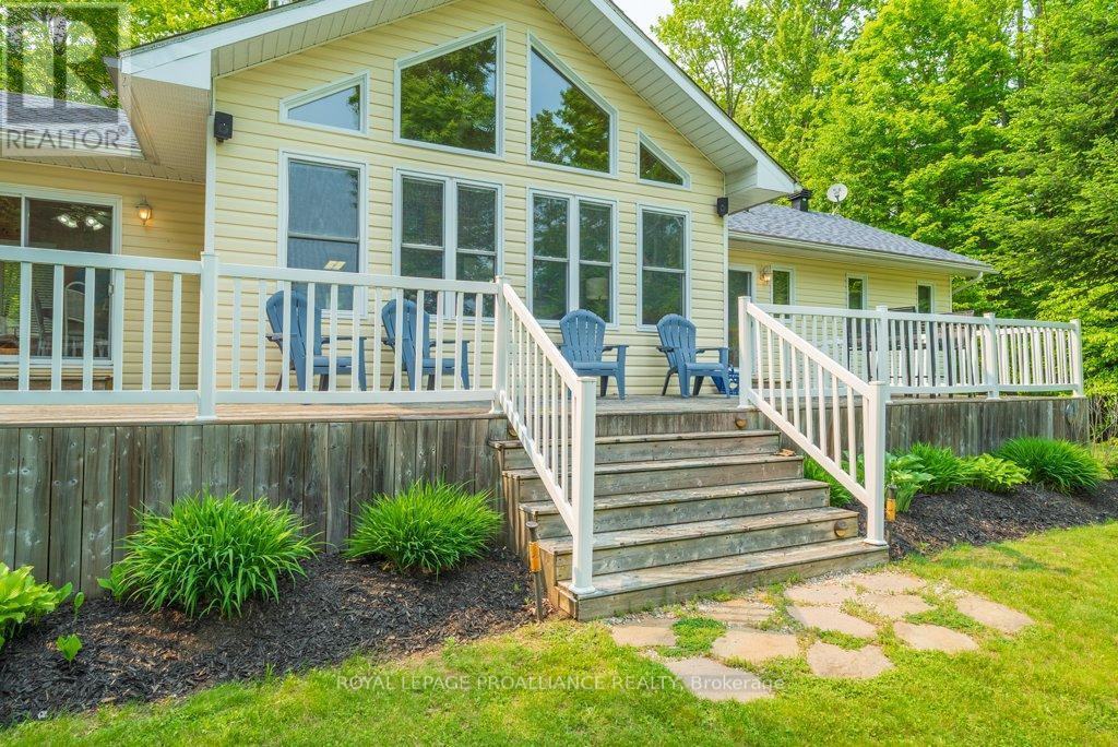 












1134 NORTH SHORE ROAD

,
Frontenac (Frontenac North),




Ontario
K0H2M0

