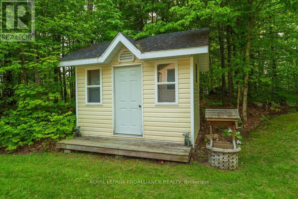 












1134 NORTH SHORE ROAD

,
Frontenac (Frontenac North),




Ontario
K0H2M0

