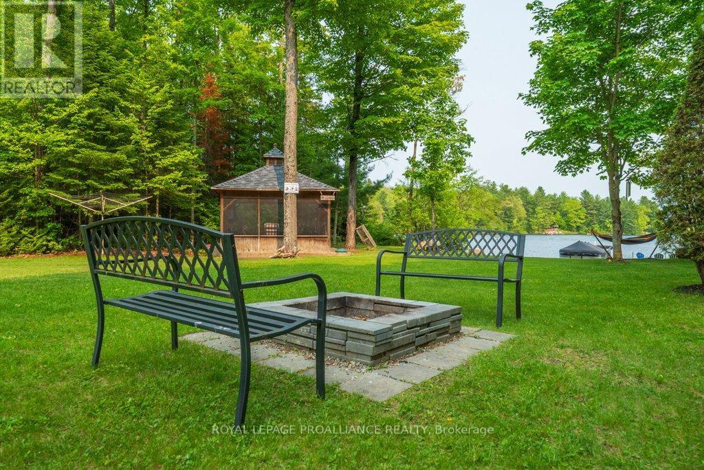 












1134 NORTH SHORE ROAD

,
Frontenac (Frontenac North),




Ontario
K0H2M0

