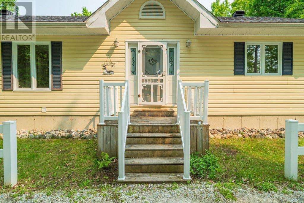 












1134 NORTH SHORE ROAD

,
Frontenac (Frontenac North),




Ontario
K0H2M0

