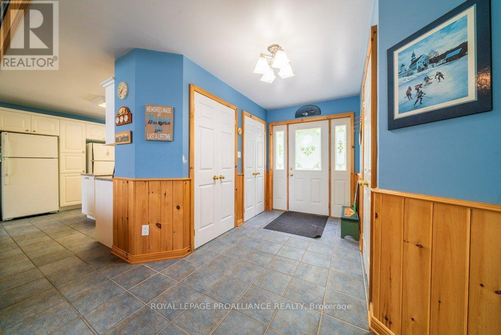 












1134 NORTH SHORE ROAD

,
Frontenac (Frontenac North),




Ontario
K0H2M0

