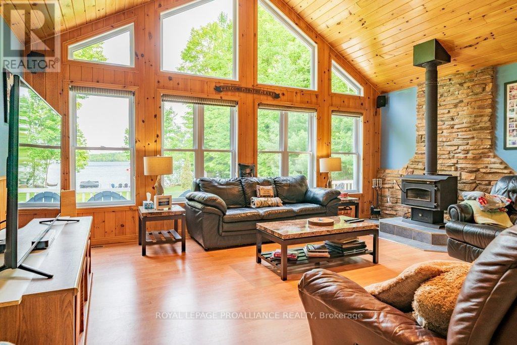 












1134 NORTH SHORE ROAD

,
Frontenac (Frontenac North),




Ontario
K0H2M0

