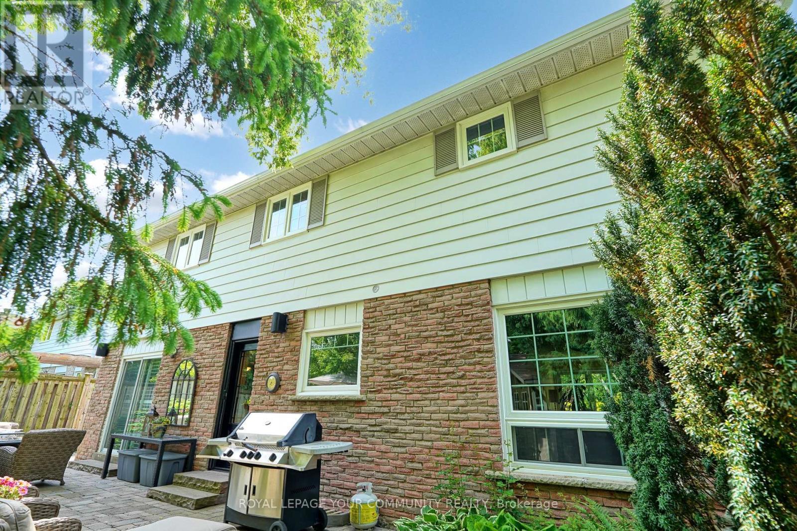 












10 BANQUO ROAD

,
Markham,




Ontario
L3T3H1

