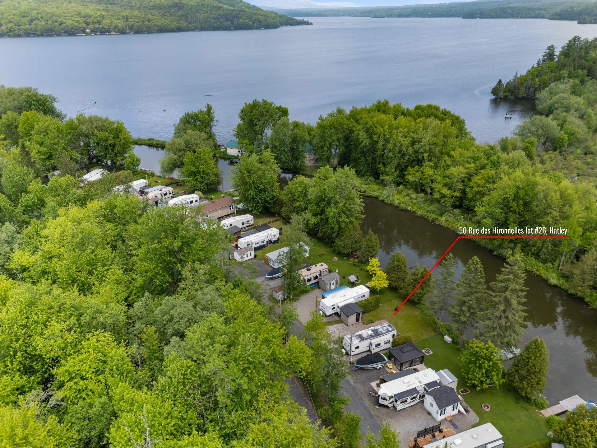 









50Z


Rue des Hirondelles

, 26,
Hatley - Municipalité,







QC
J0B4B0


