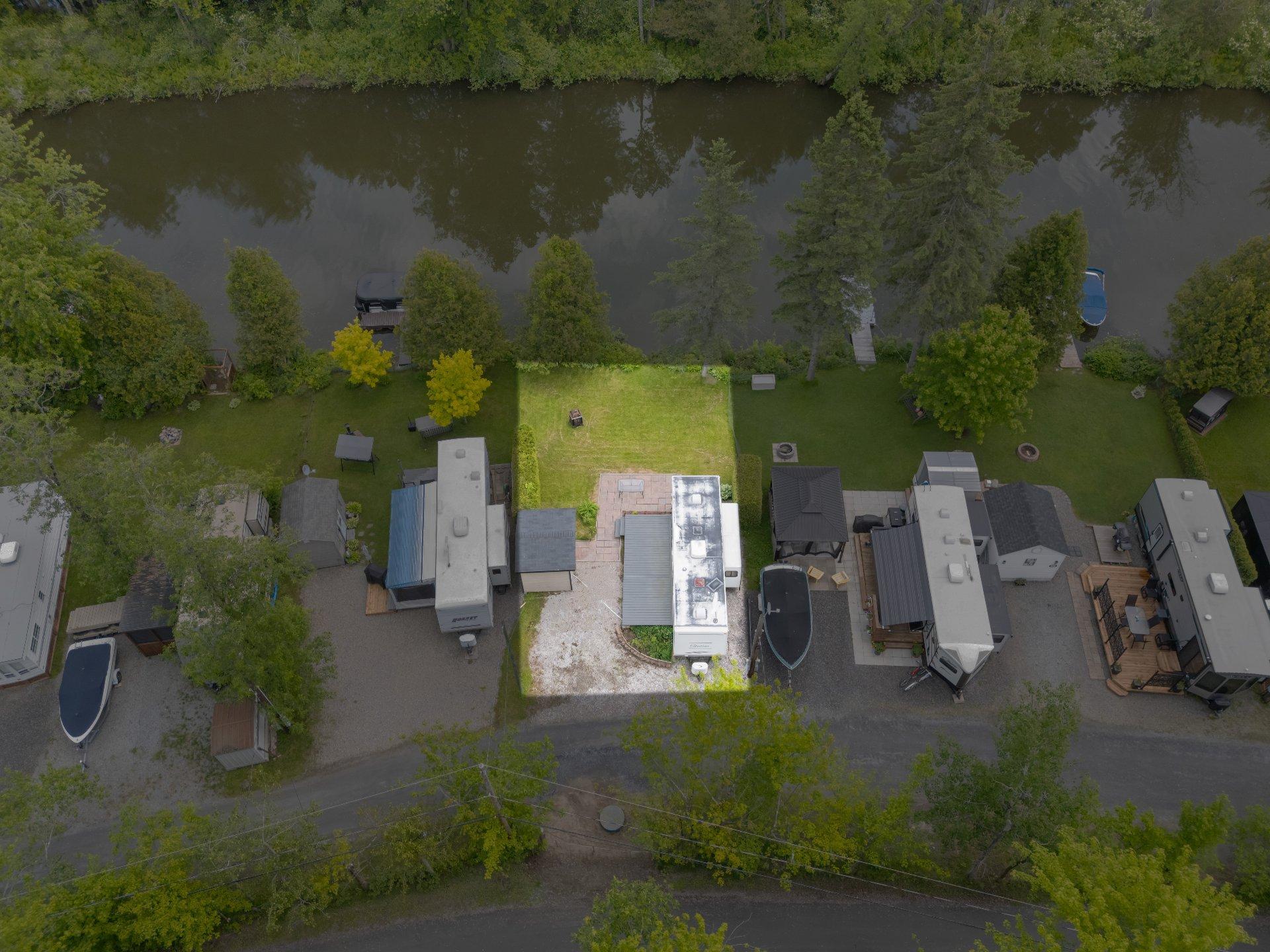 









50Z


Rue des Hirondelles

, 26,
Hatley - Municipalité,







QC
J0B4B0


